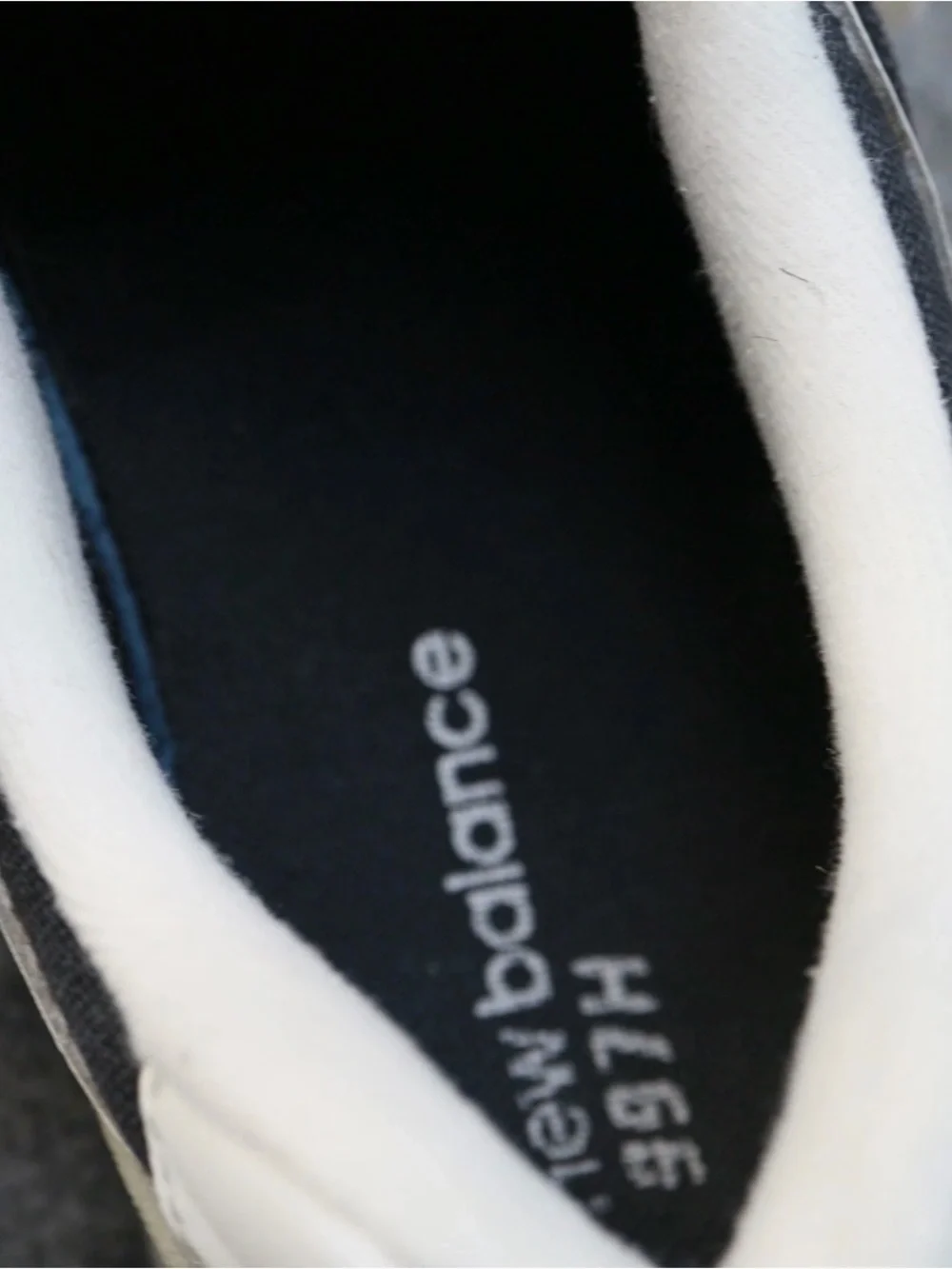 New Balance 997H Athletic Shoes